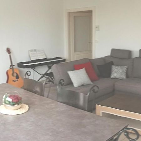 Chambre #2 Dans Appartement Partage - Proche Des Vosges Thann Buitenkant foto
